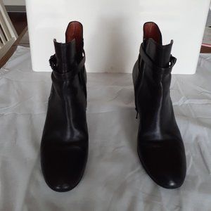 J Crew black ankle boots with heel Size 7 1/2  Made in Italy Leather Uppers and